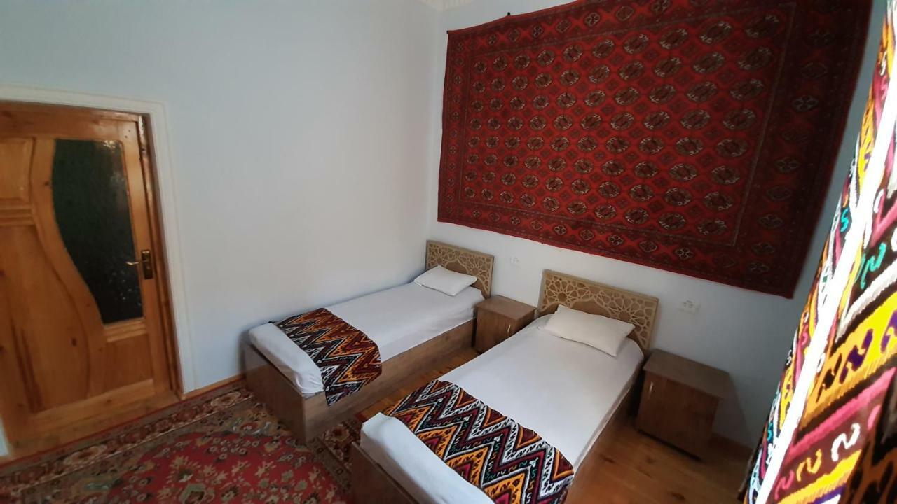 "Yoqut House" Guest House In The Centre Of Ancient City Khiva Exterior photo